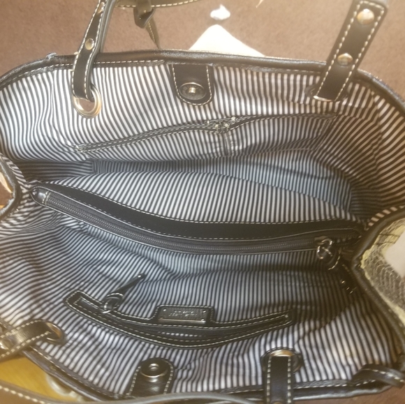 Brand New Nine West Bag From Macy's - Picture 3 of 4